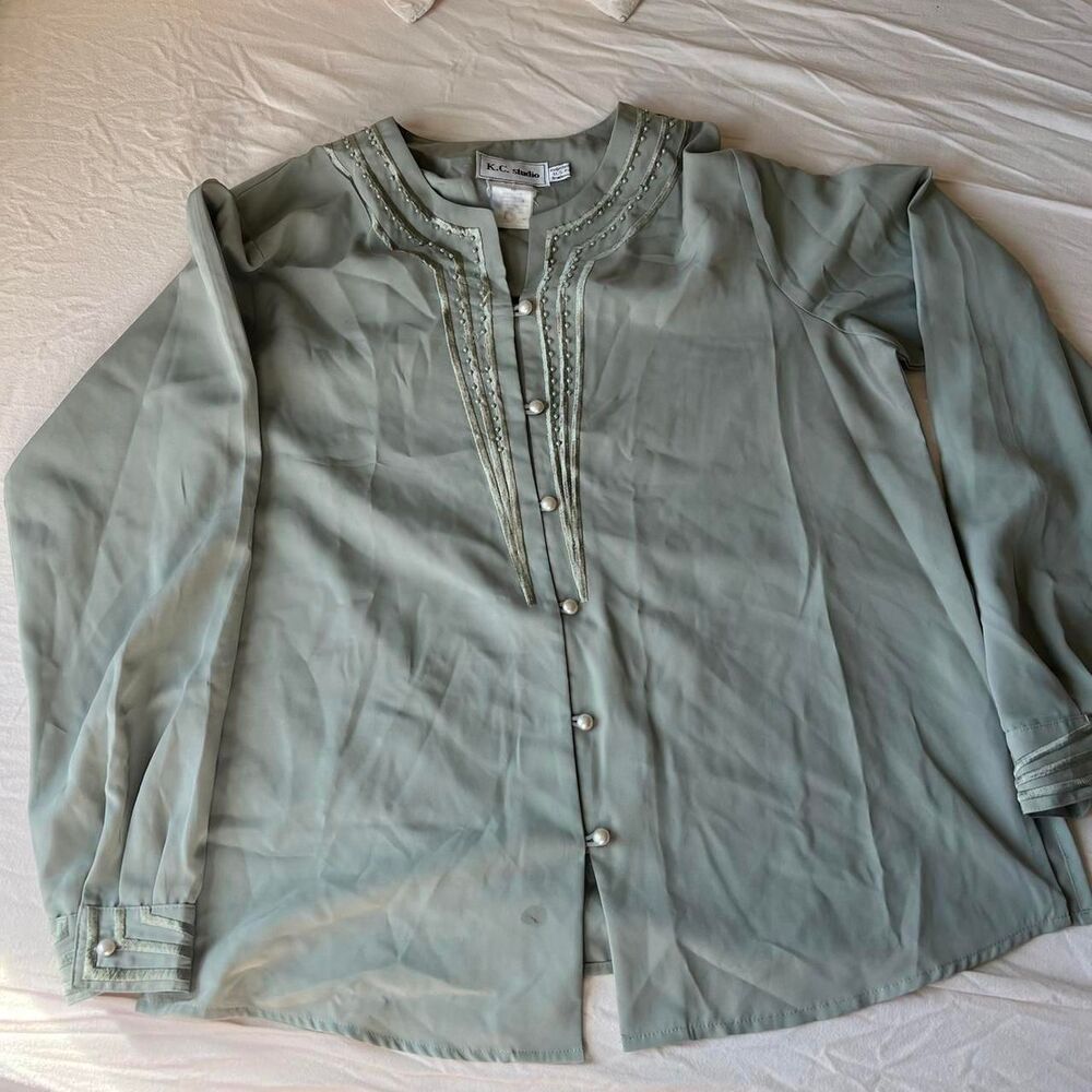 vintage Women's Green and Khaki long sleeve beaded formal blouse size 10